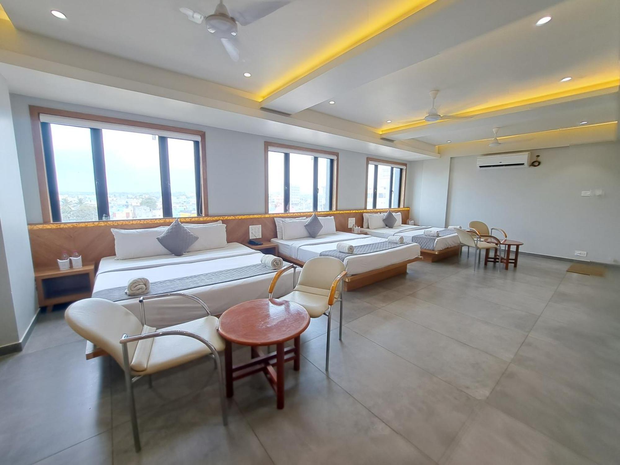 Hotel Om Somnāth Quarto foto