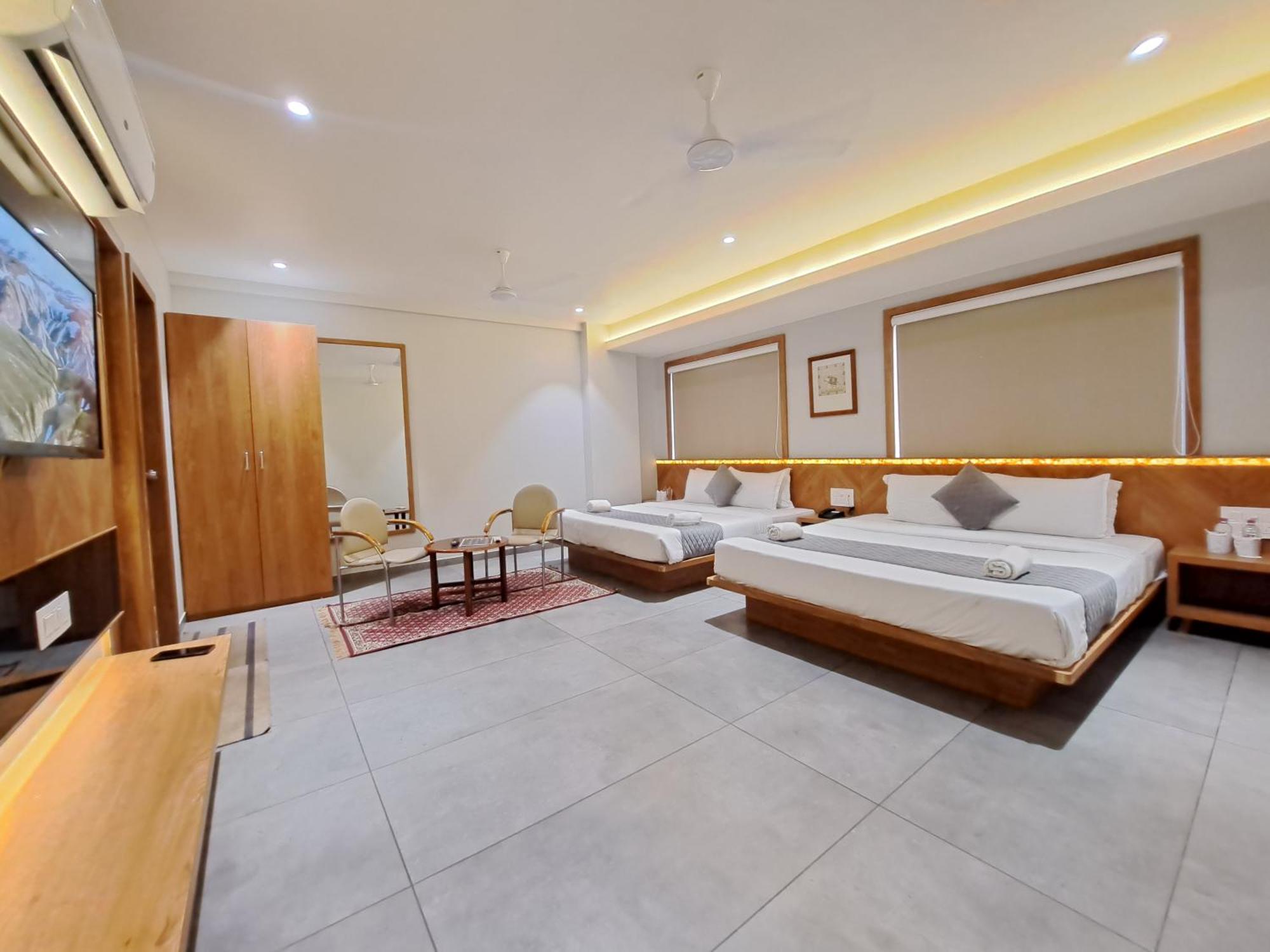 Hotel Om Somnāth Quarto foto
