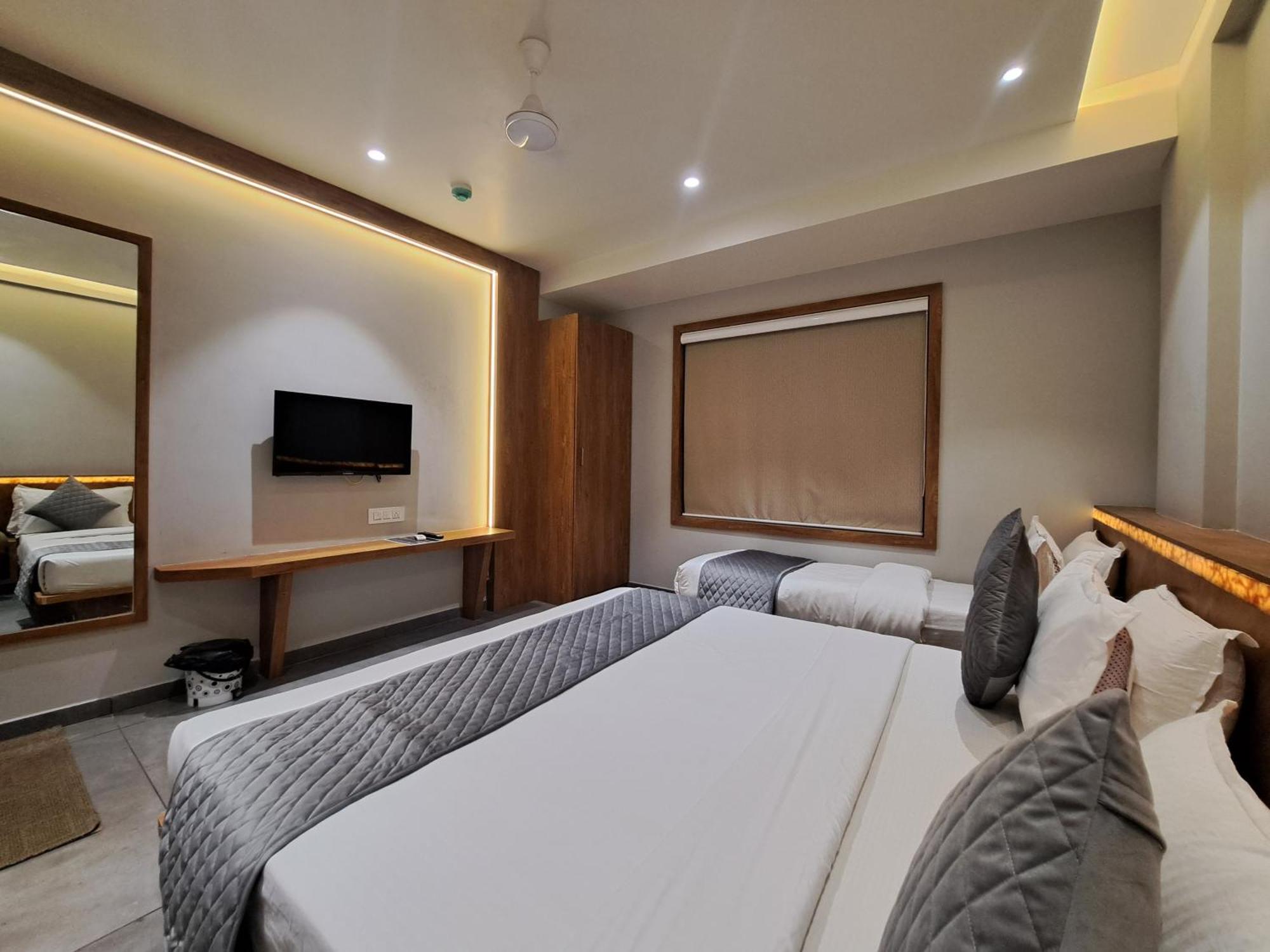 Hotel Om Somnāth Quarto foto